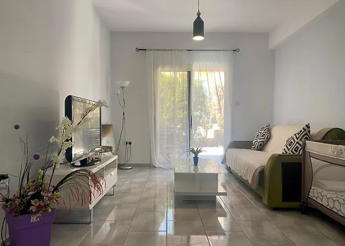 Beautiful Near The Sea And A Large Private Garden *