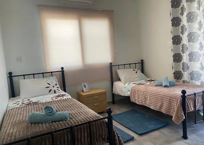 Beautiful Near The Sea And A Large Private Garden Apartmán