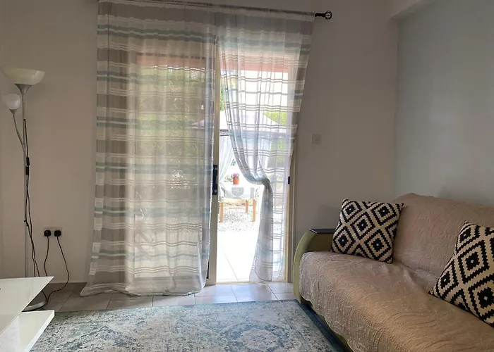 Beautiful Near The Sea And A Large Private Garden Lejlighed