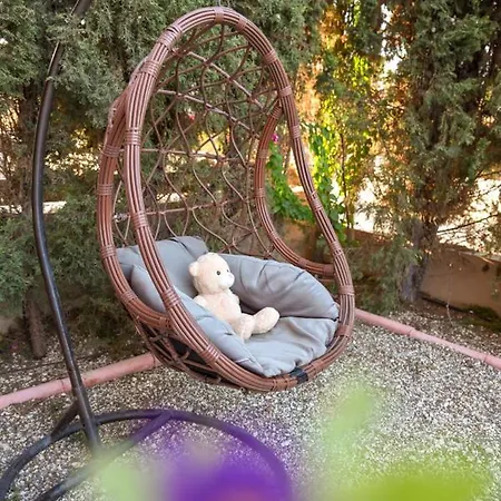 アパート Beautiful Near The Sea And A Large Private Garden パ フォス