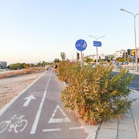 Lägenhet Beautiful Near The Sea And A Large Private Garden