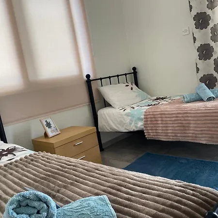 Beautiful Near The Sea And A Large Private Garden Lägenhet *